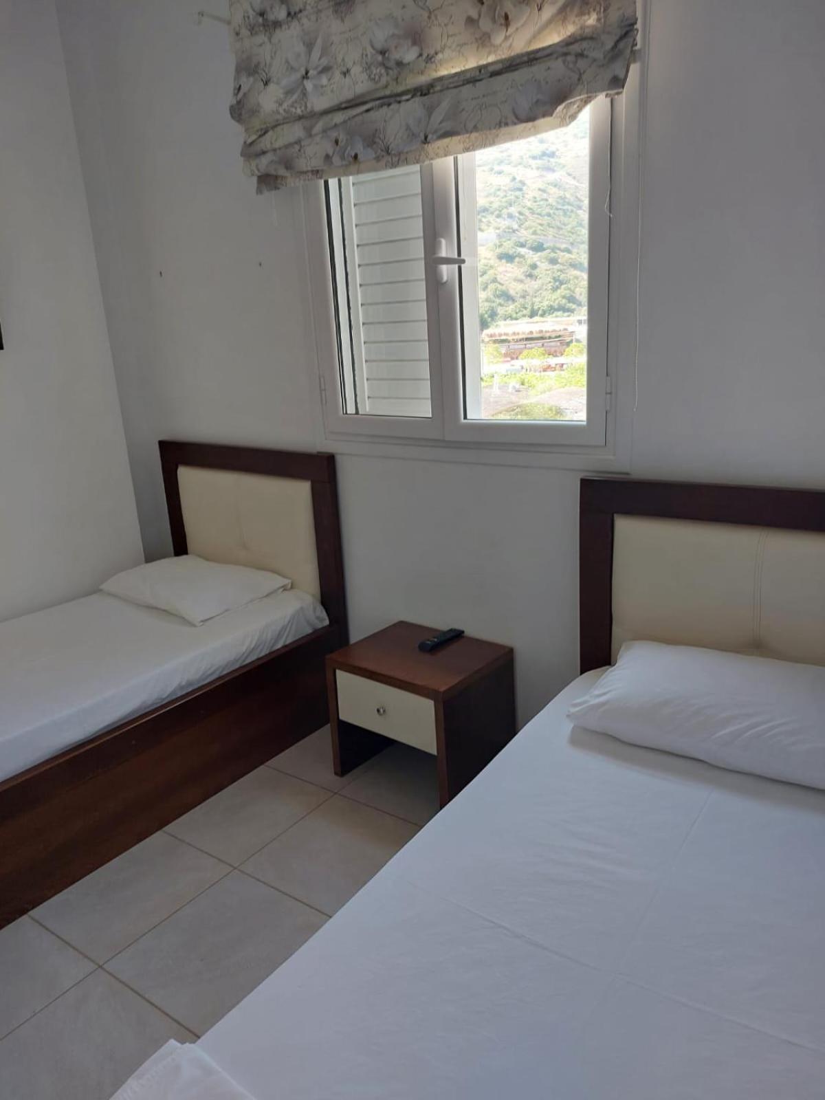 Hotel Jali Himare Exterior foto