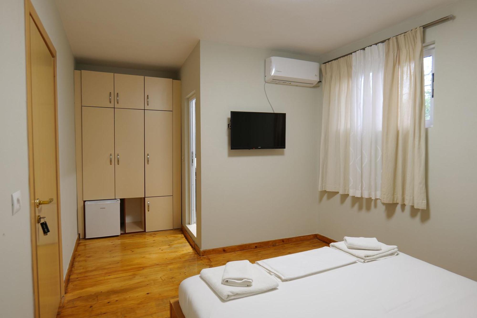 Hotel Jali Himare Exterior foto