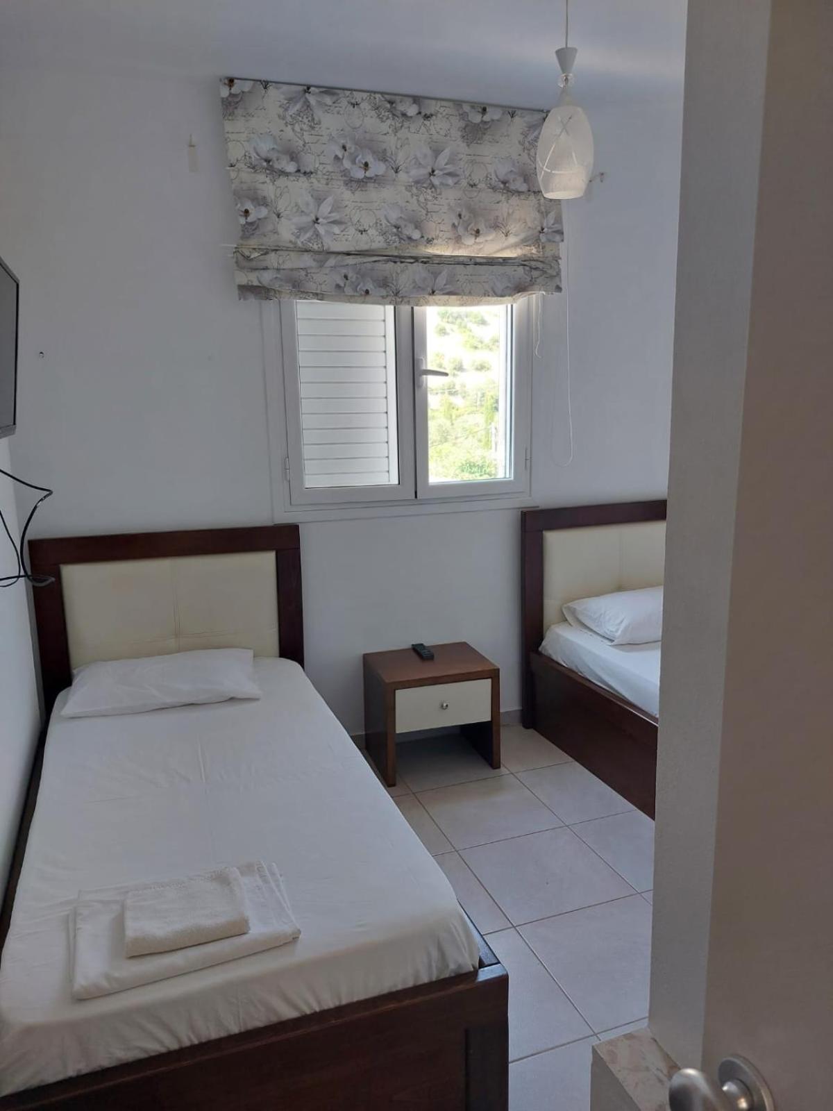 Hotel Jali Himare Exterior foto