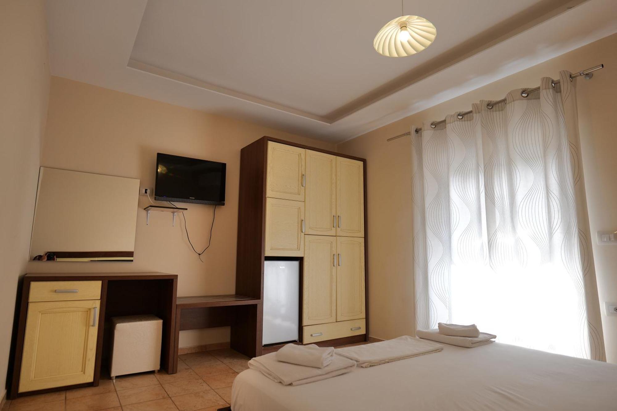 Hotel Jali Himare Exterior foto