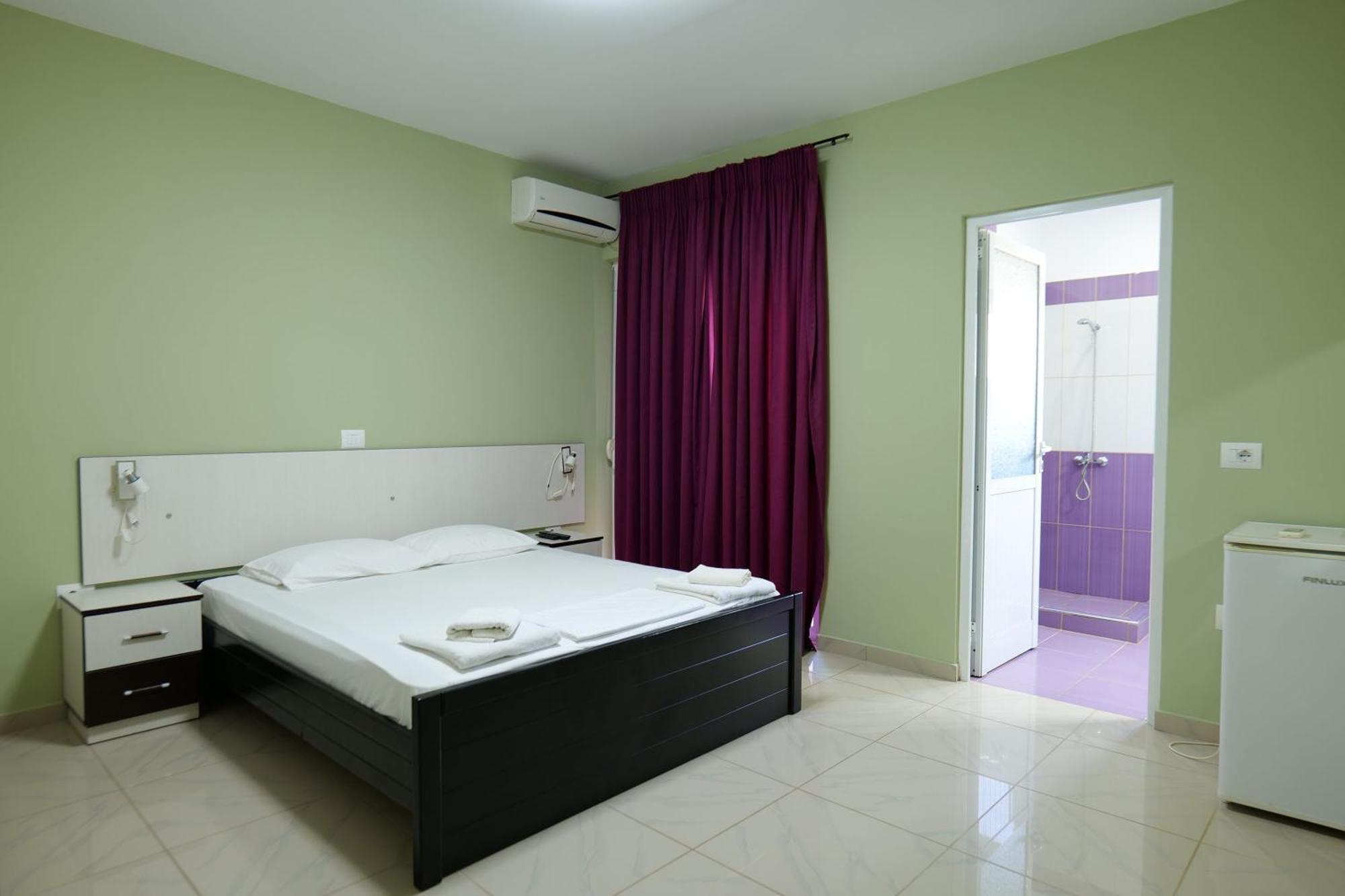Hotel Jali Himare Exterior foto